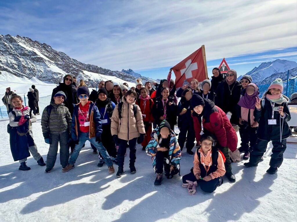 ✨ Sortie en Suisse avec les CM1–CM2 ! 🇨🇭